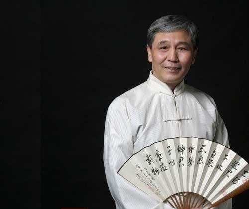 老汪爆料相声视频,相声界幕后趣事，独家视频曝光笑料连连